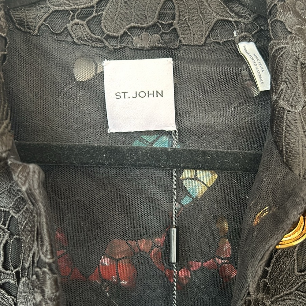 St. John Women's Classic-Collar Guipure-Lace Jacket - Picture 5 of 9